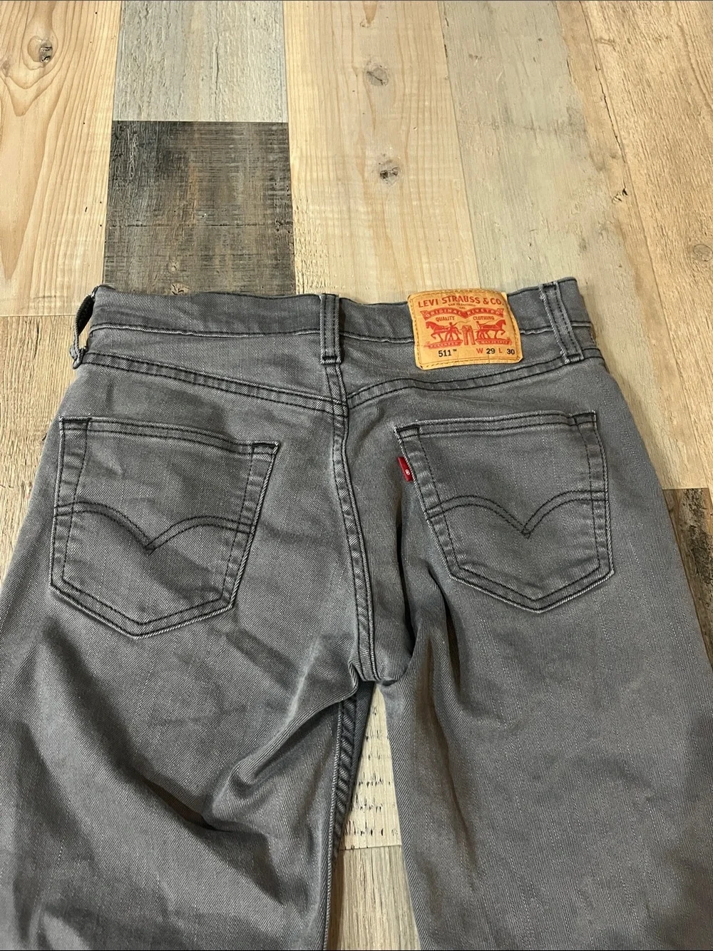 Levis levi men